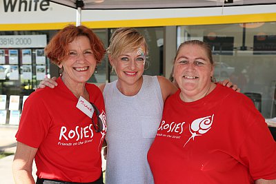 Outdoor event photography with a roaming photographer in brisbane